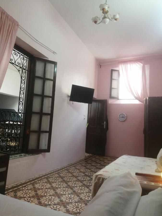 Bab Aissi Home แมกเนส ภายนอก รูปภาพ